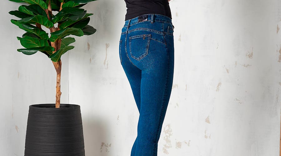Jeans Skinny Blu: Un Must-Have per Ogni Stagione