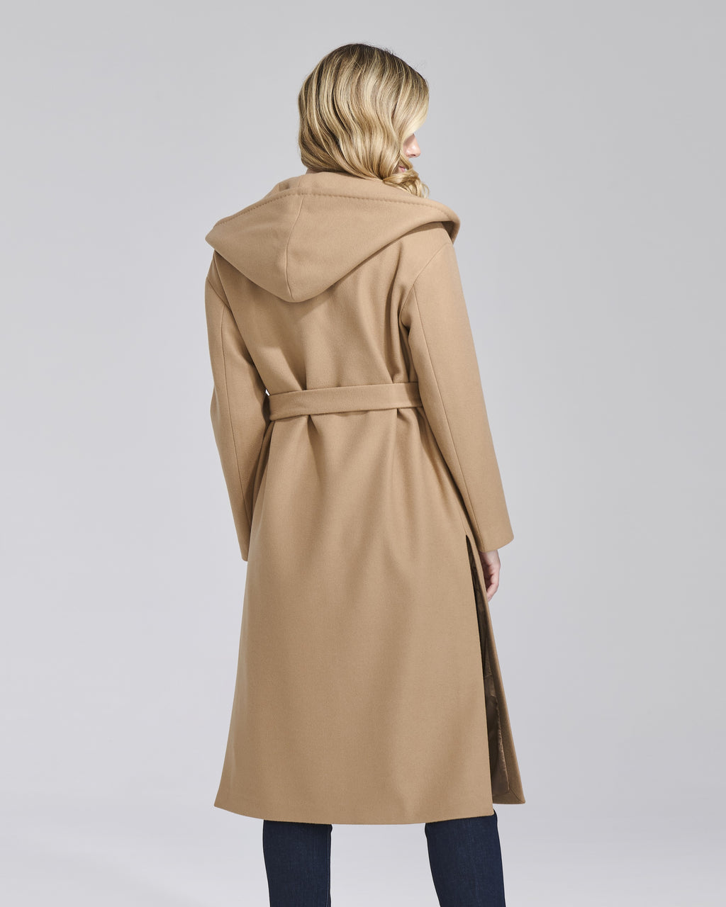Cappotto con cintura e cappuccio donna – Chiara Dalba, foto 3