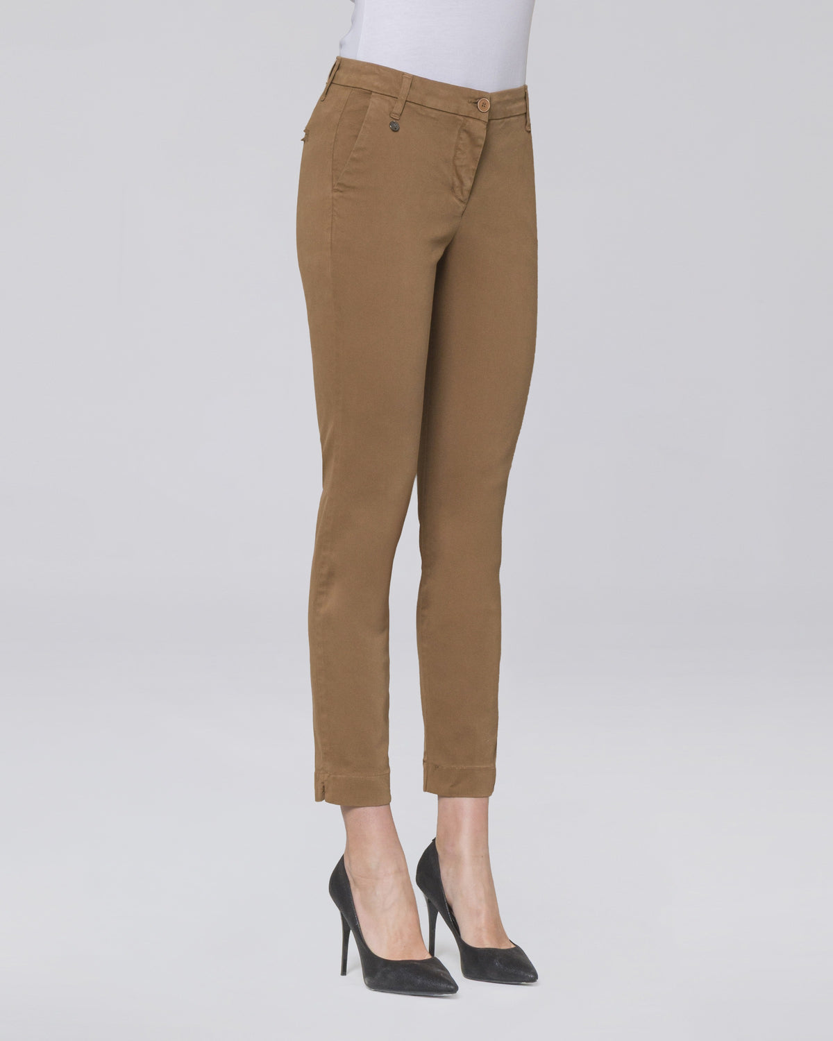 Pantalone Dolce con tasche chino donna, colore Biscotto – Chiara Dalba