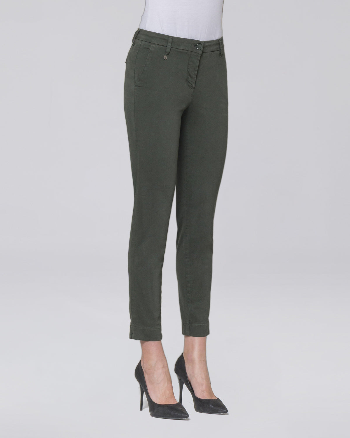 Pantalone Dolce con tasche chino donna, colore Verde Militare – Chiara Dalba