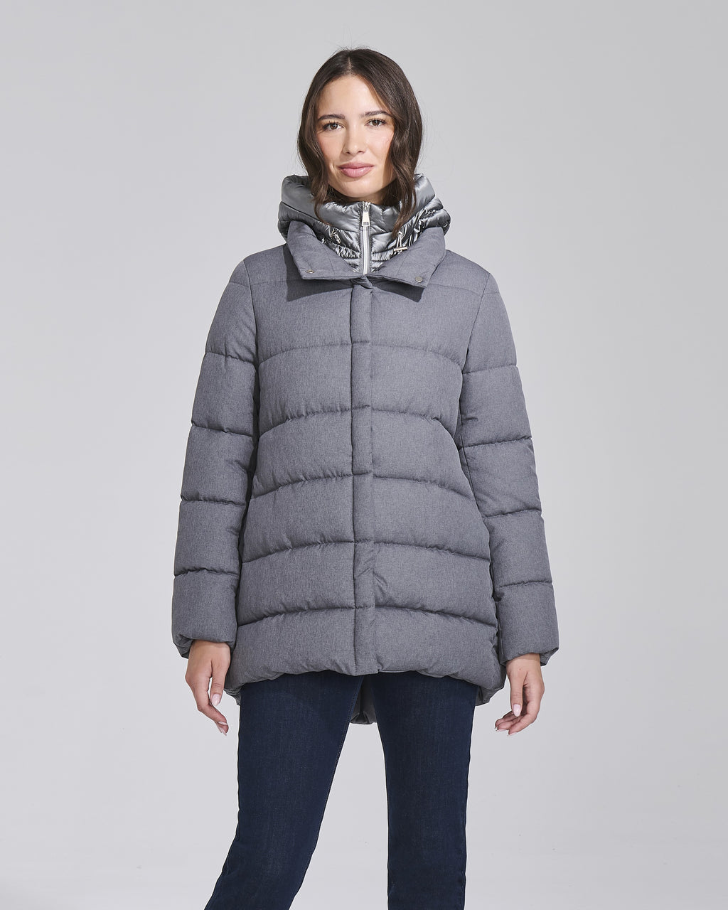 Piumino con cappuccio e zip donna, colore Grigio Medio – Chiara Dalba
