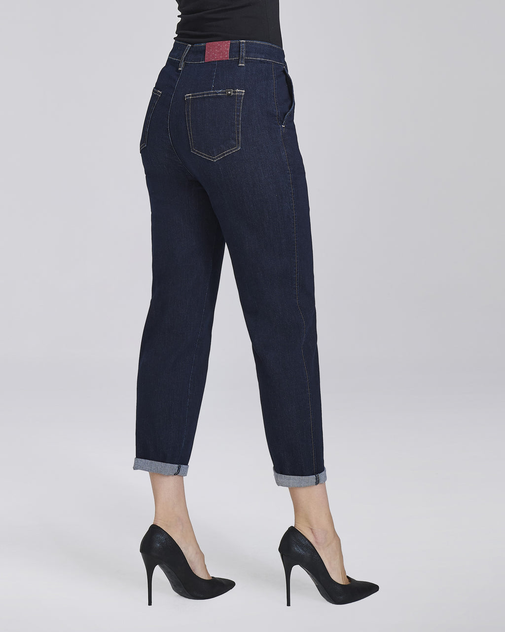 Jeans carrot slim con risvolti donna – Chiara Dalba, foto 5