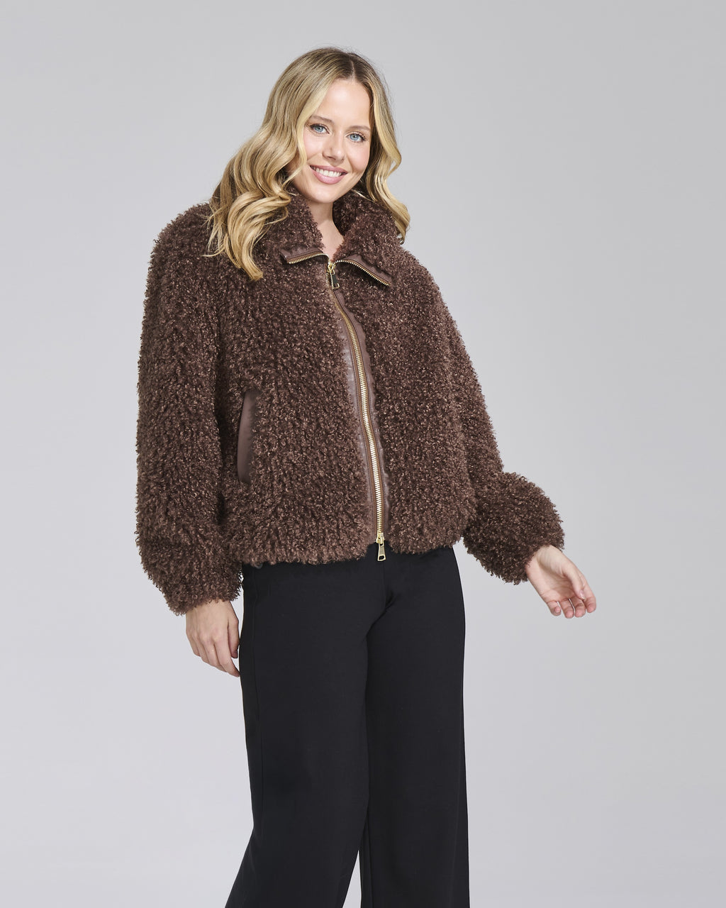 Ecopelliccia riccia con zip donna – Chiara Dalba, foto 2