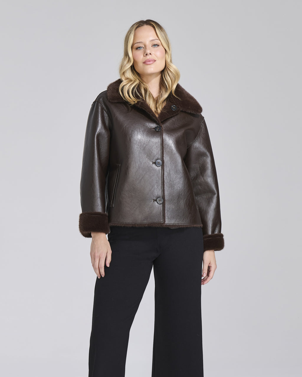 Giacca double ecopelle ed ecopelliccia donna, colore Moro – Chiara Dalba