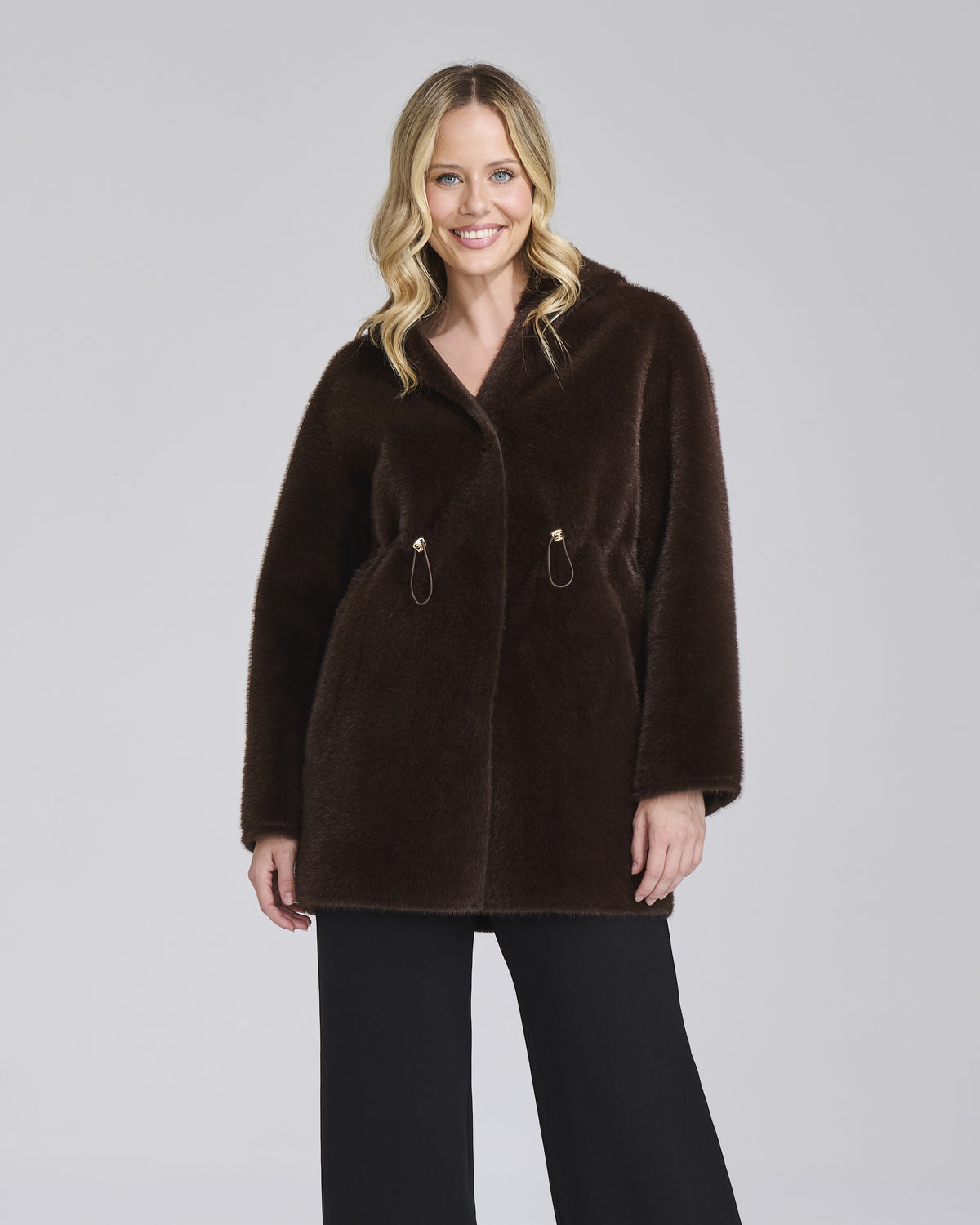 Giacca double ecopelle ed ecopelliccia con cappuccio donna, colore Moro – Chiara Dalba