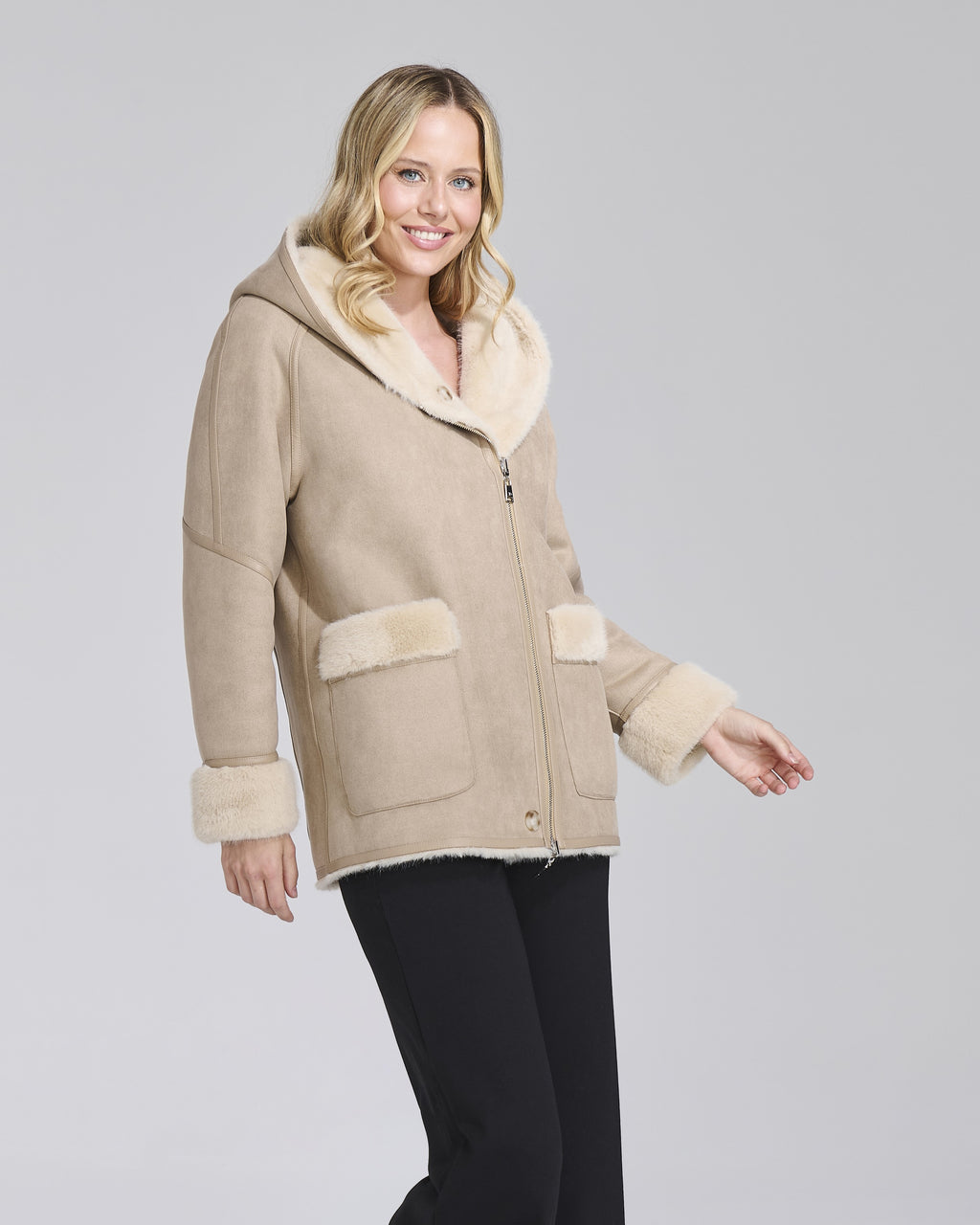 Giacca double effetto montone con cappuccio donna – Chiara Dalba, foto 3