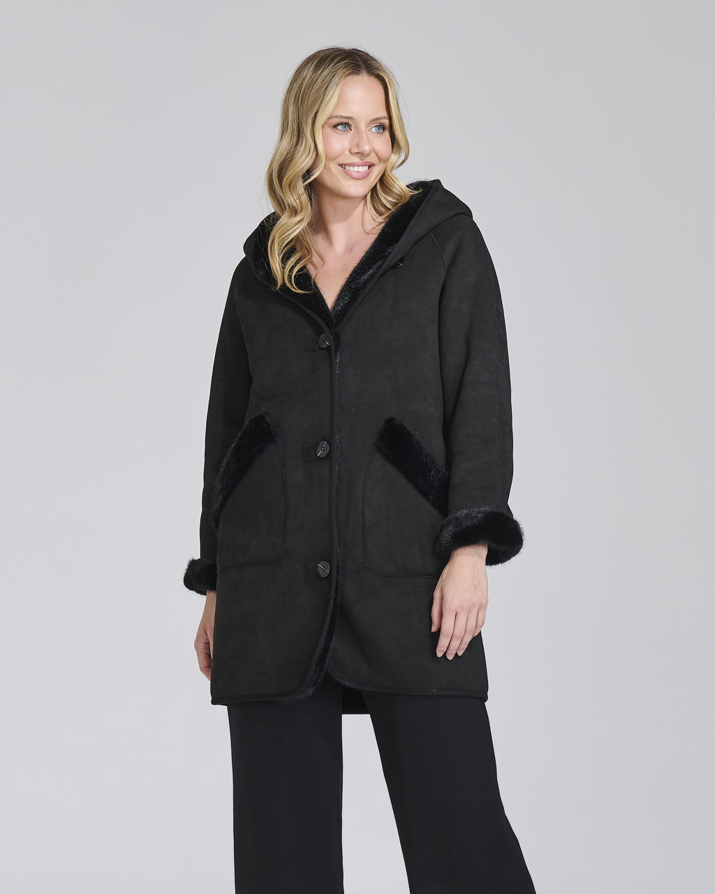 Cappotto double effetto montone con cappuccio donna – Chiara Dalba, foto 2