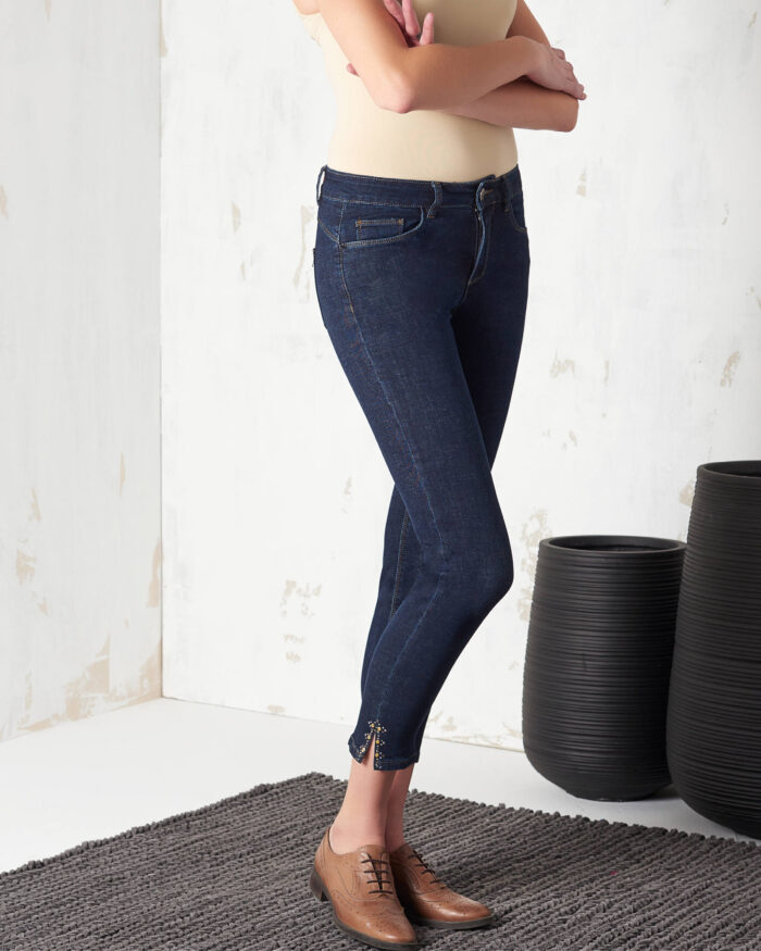 5-pocket capri jeans with push-up effect
