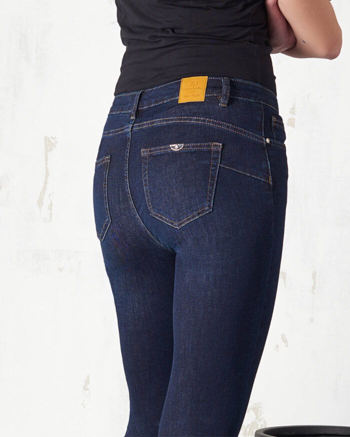 Jeans 5 tasche con risvolto effetto push up