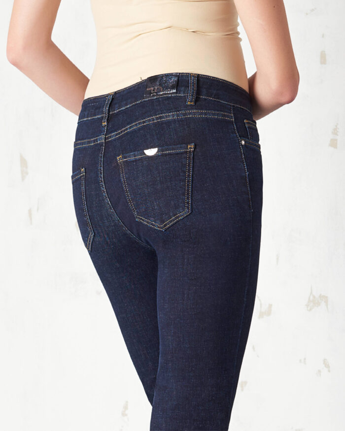 5-pocket flared jeans