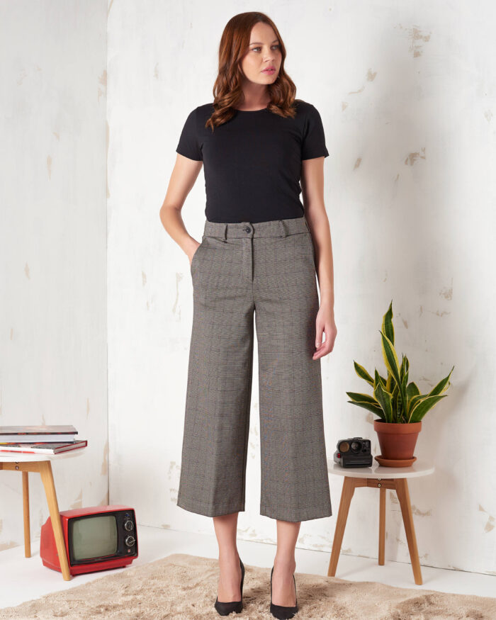 Milano stitch trousers with a striped pattern