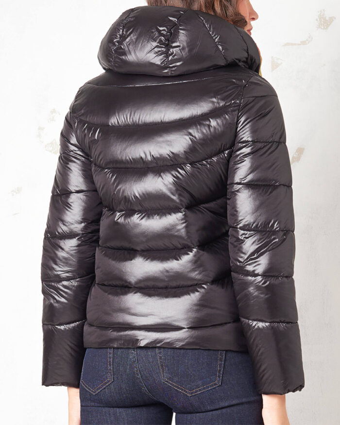 Short hooded jacket with central zip