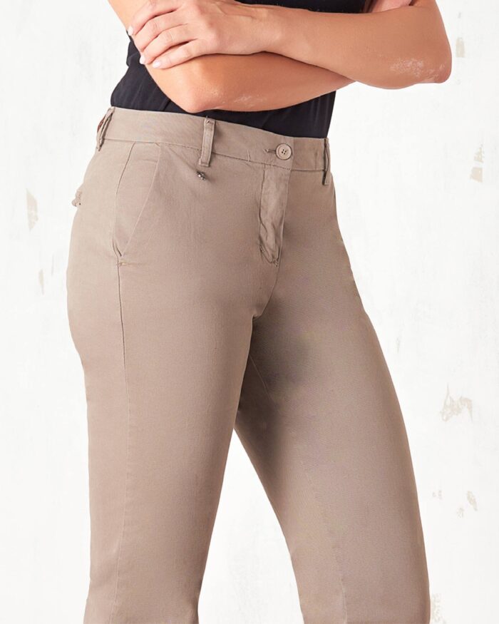 Trousers with America pockets