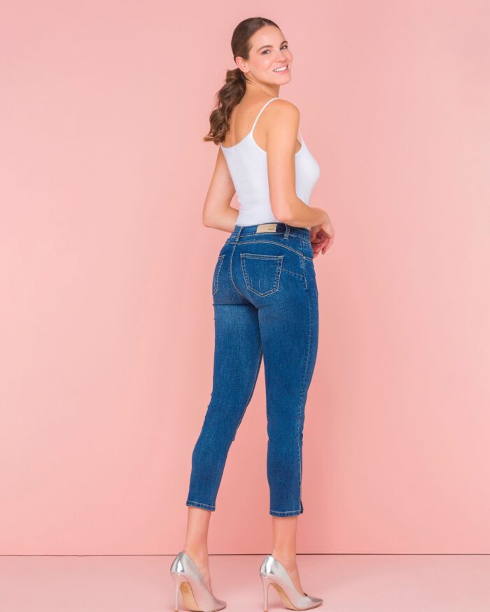 Jeans con fondo strass