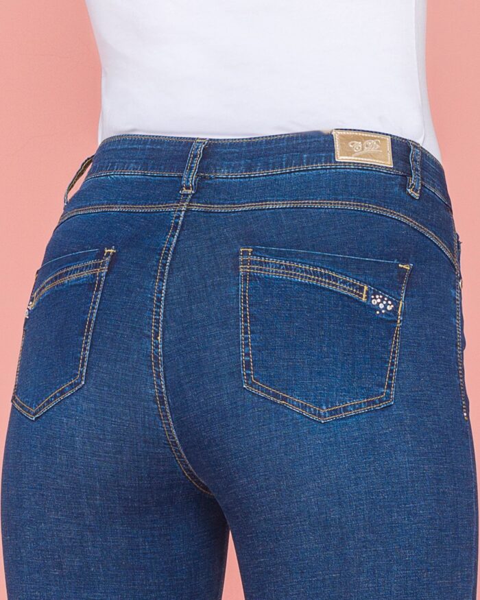 5-pocket jeans with slits