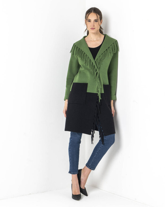 Two-tone knitted coat with fringes