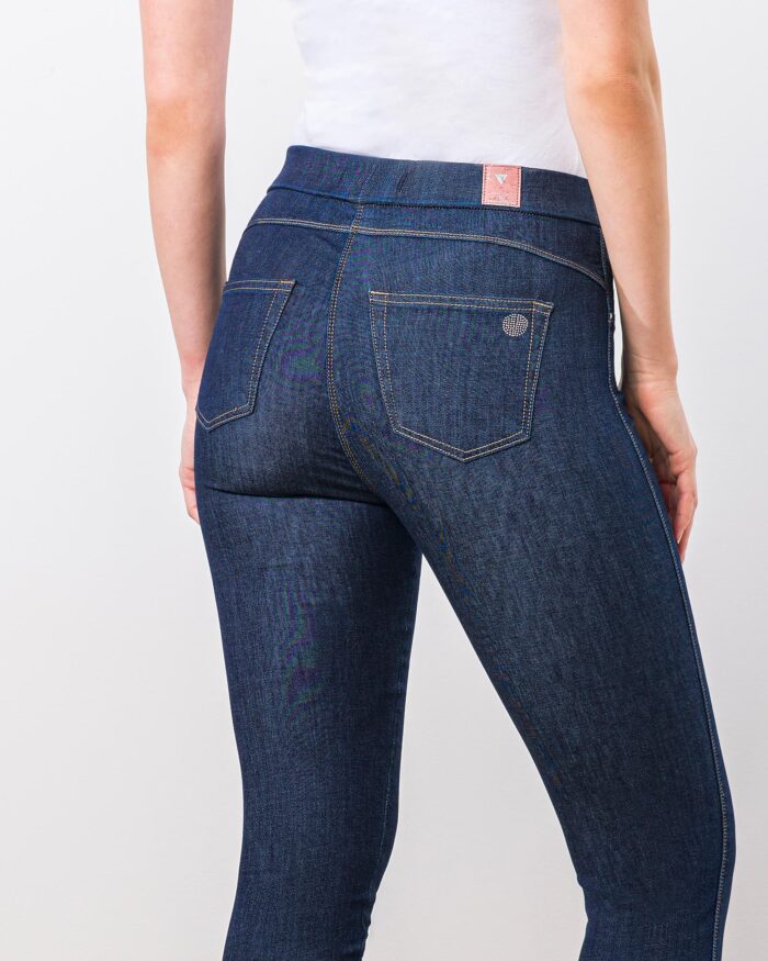 Jeans Elastico in Vita