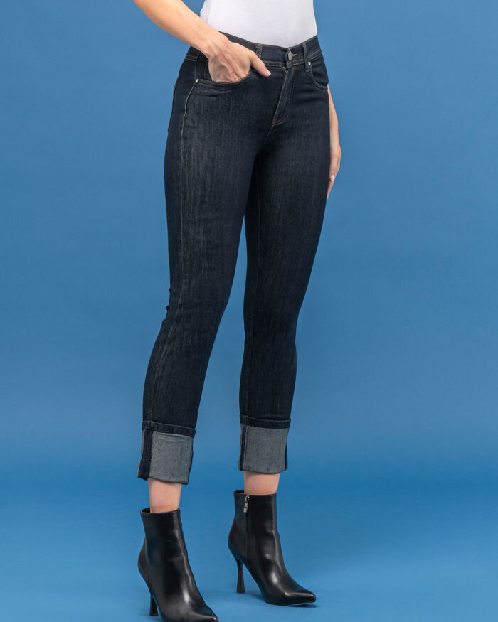 5 Pocket Jeans with Pointed Yoke