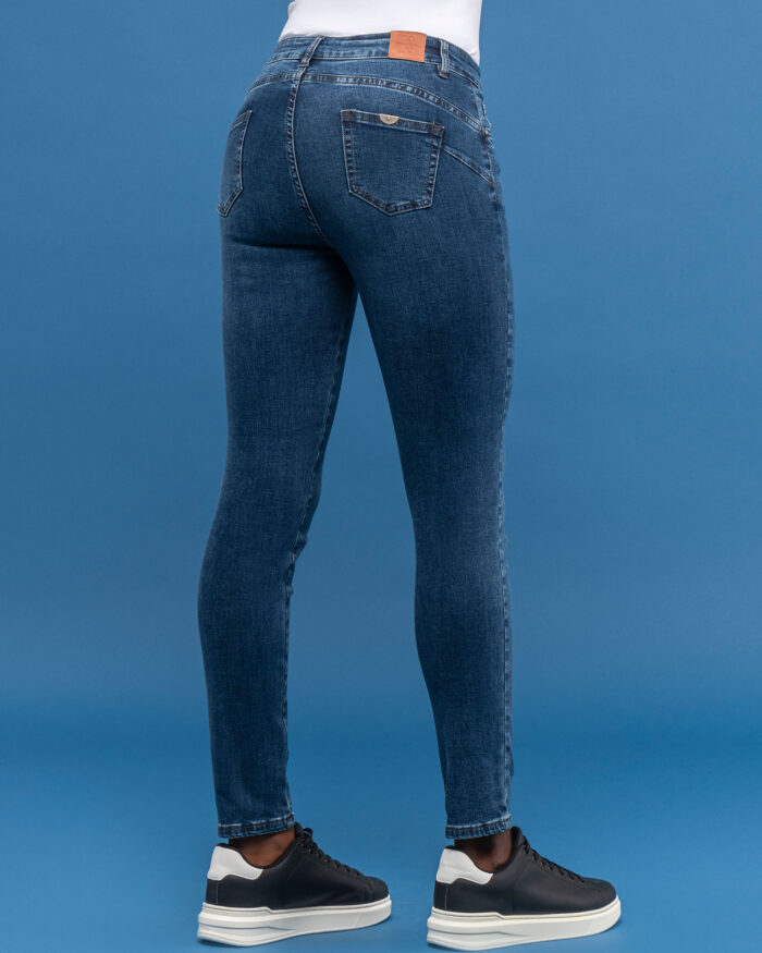 5 Pocket Push-Up Jeans