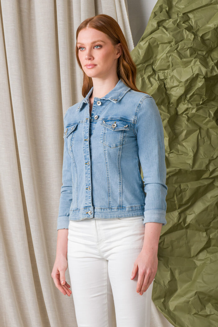 Giubbino Jeans con Bottoni