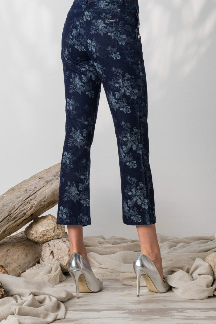 Jeans a Trombetta con Fantasia Floreale